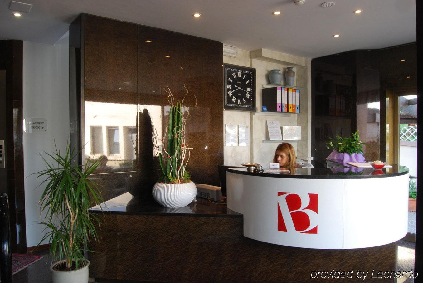Hotel Bristol بيزارو المظهر الخارجي الصورة
